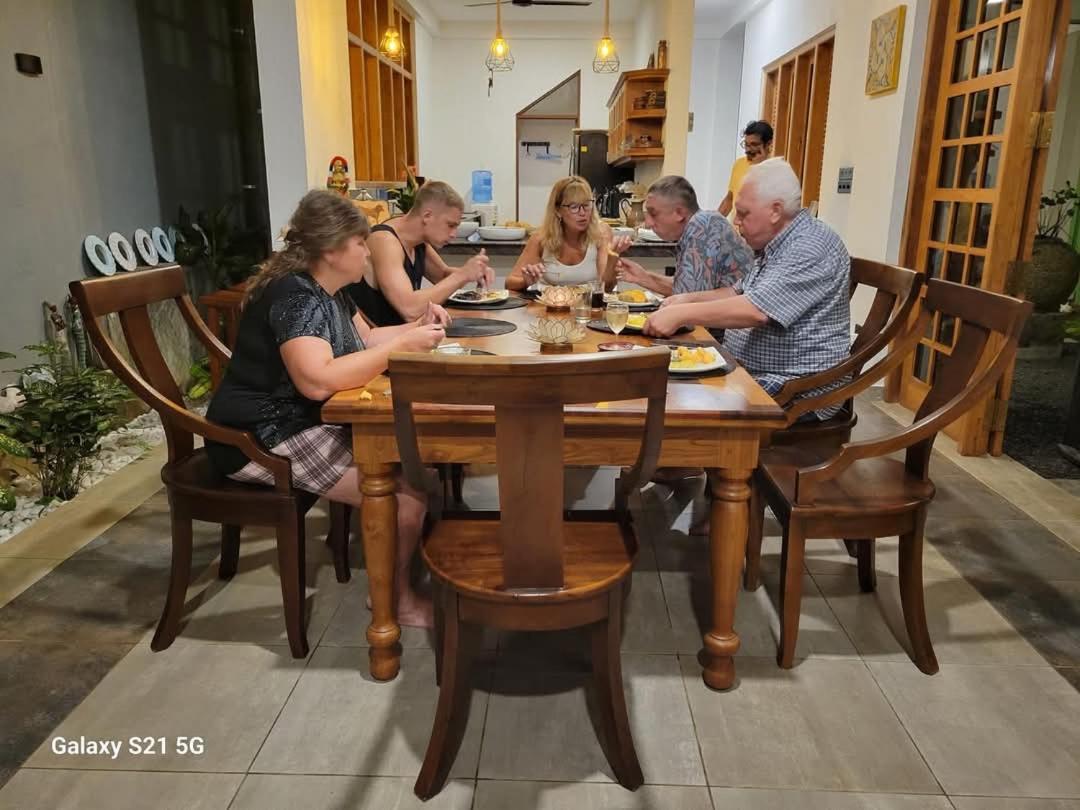 Barefoot Bungalow Hikka هيكادوفا المظهر الخارجي الصورة